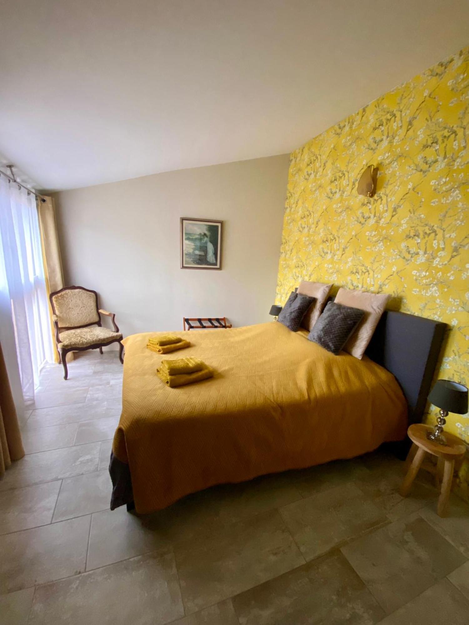Maison Du Midi, 2 De Charme Apartment